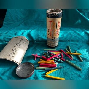 Trix Stix (1938) Game Set with Colorful Sticks